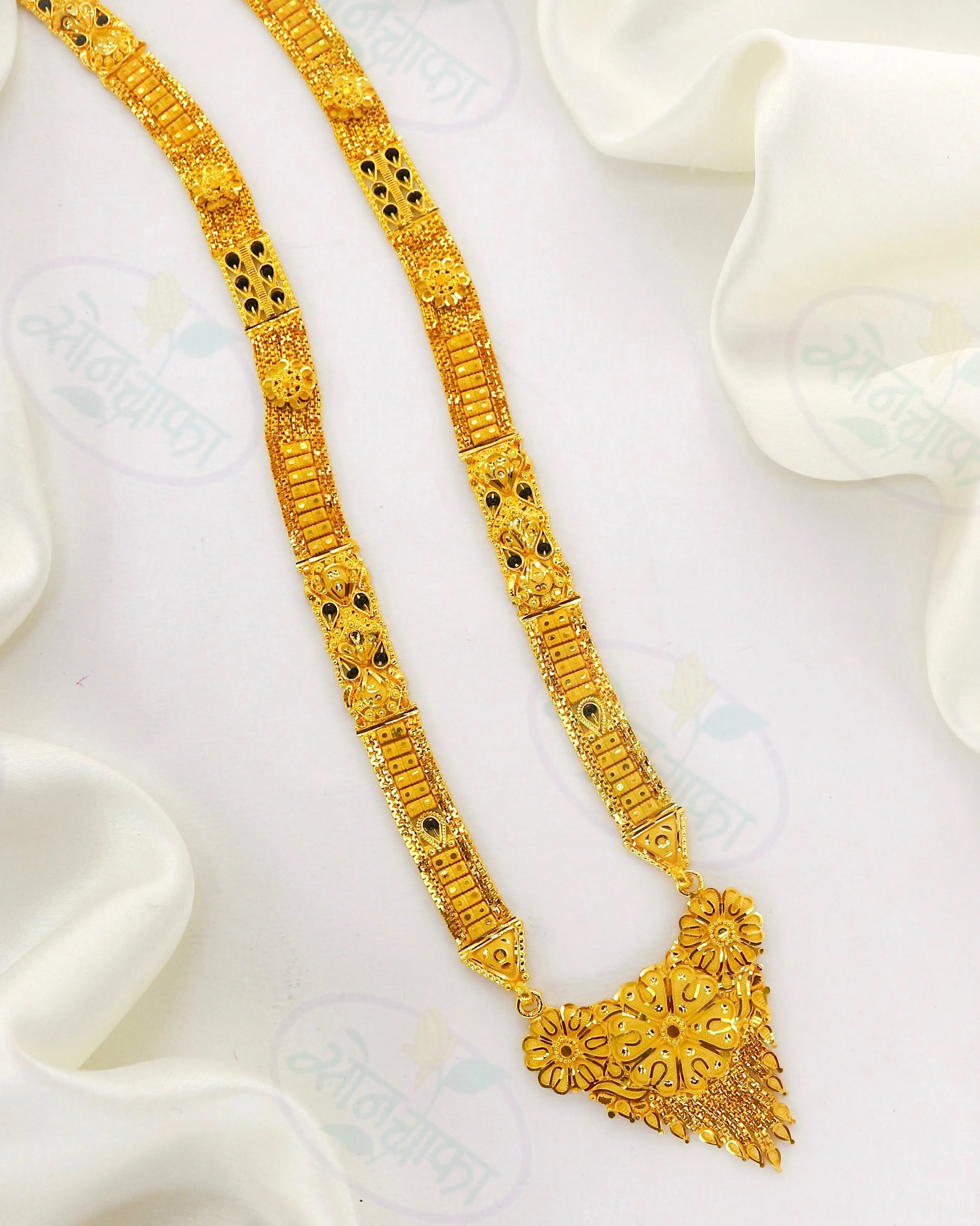 BEAUTIFUL GOLD PLATED MANGALSUTRA