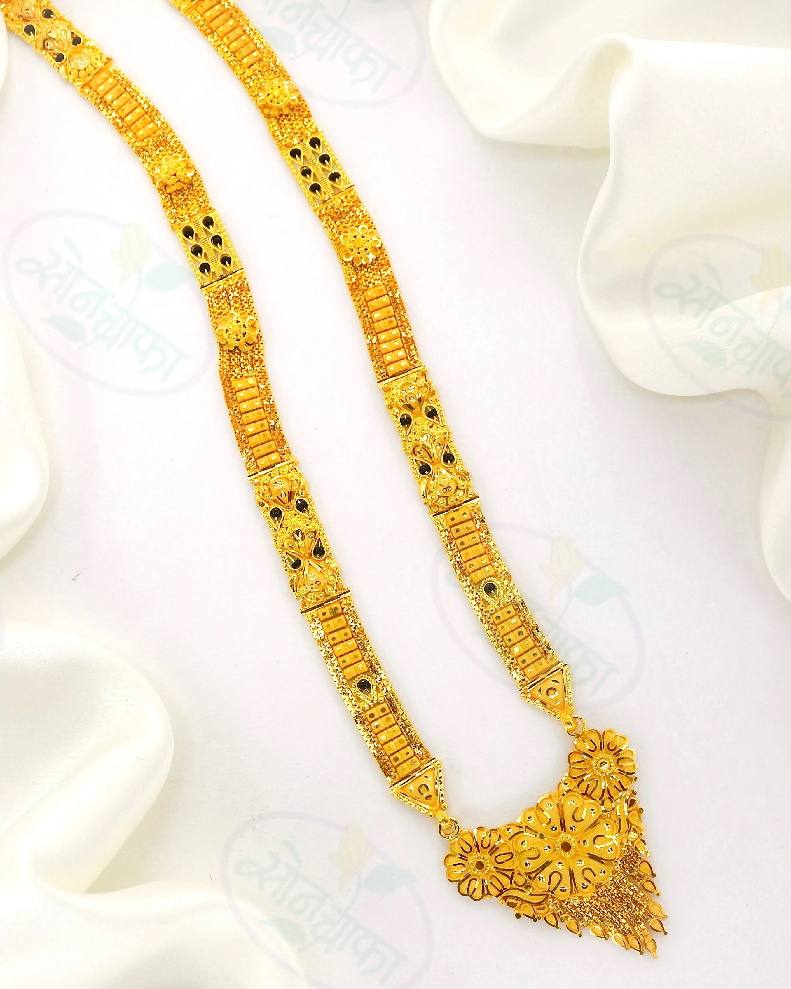 BEAUTIFUL GOLD PLATED MANGALSUTRA