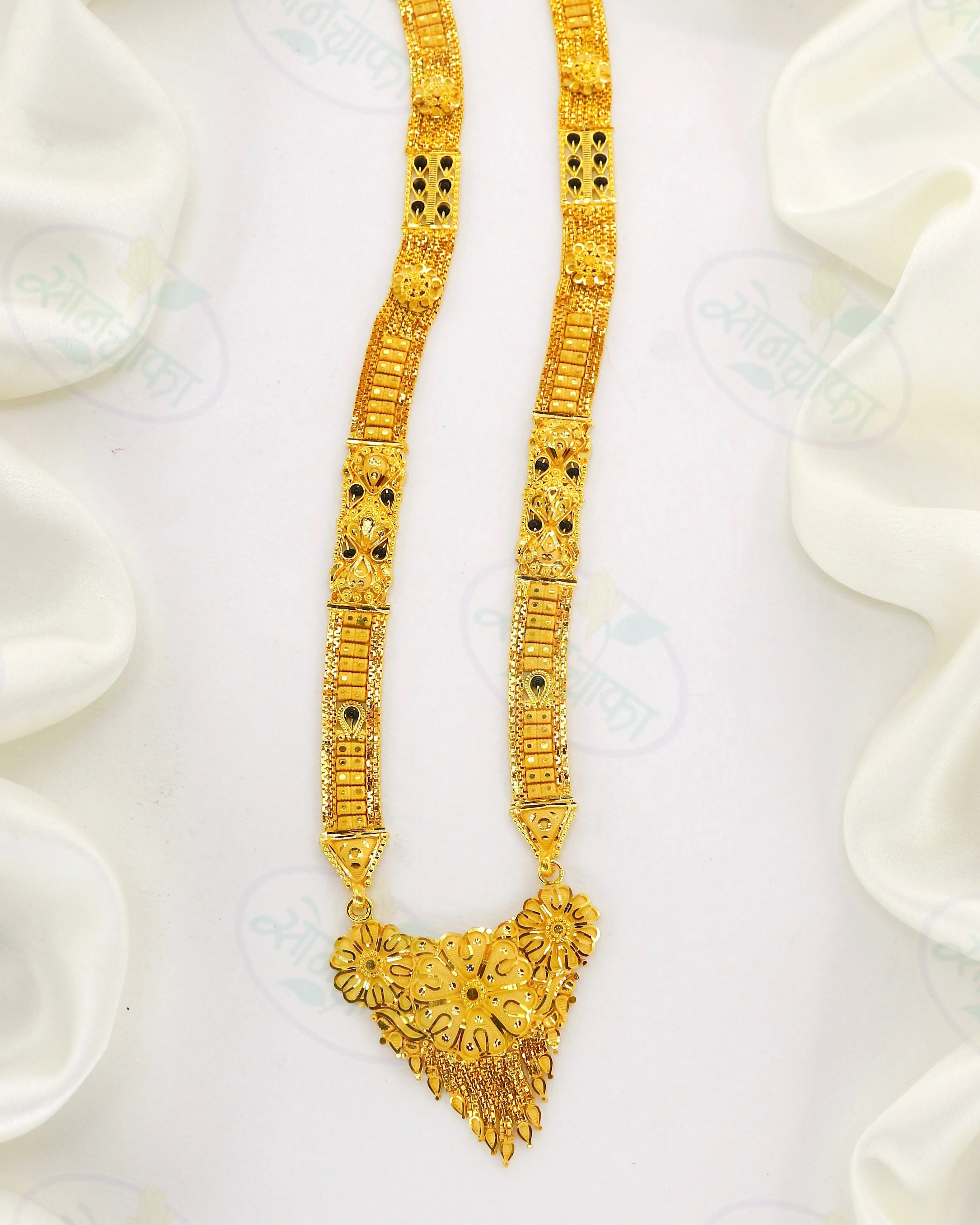 BEAUTIFUL GOLD PLATED MANGALSUTRA