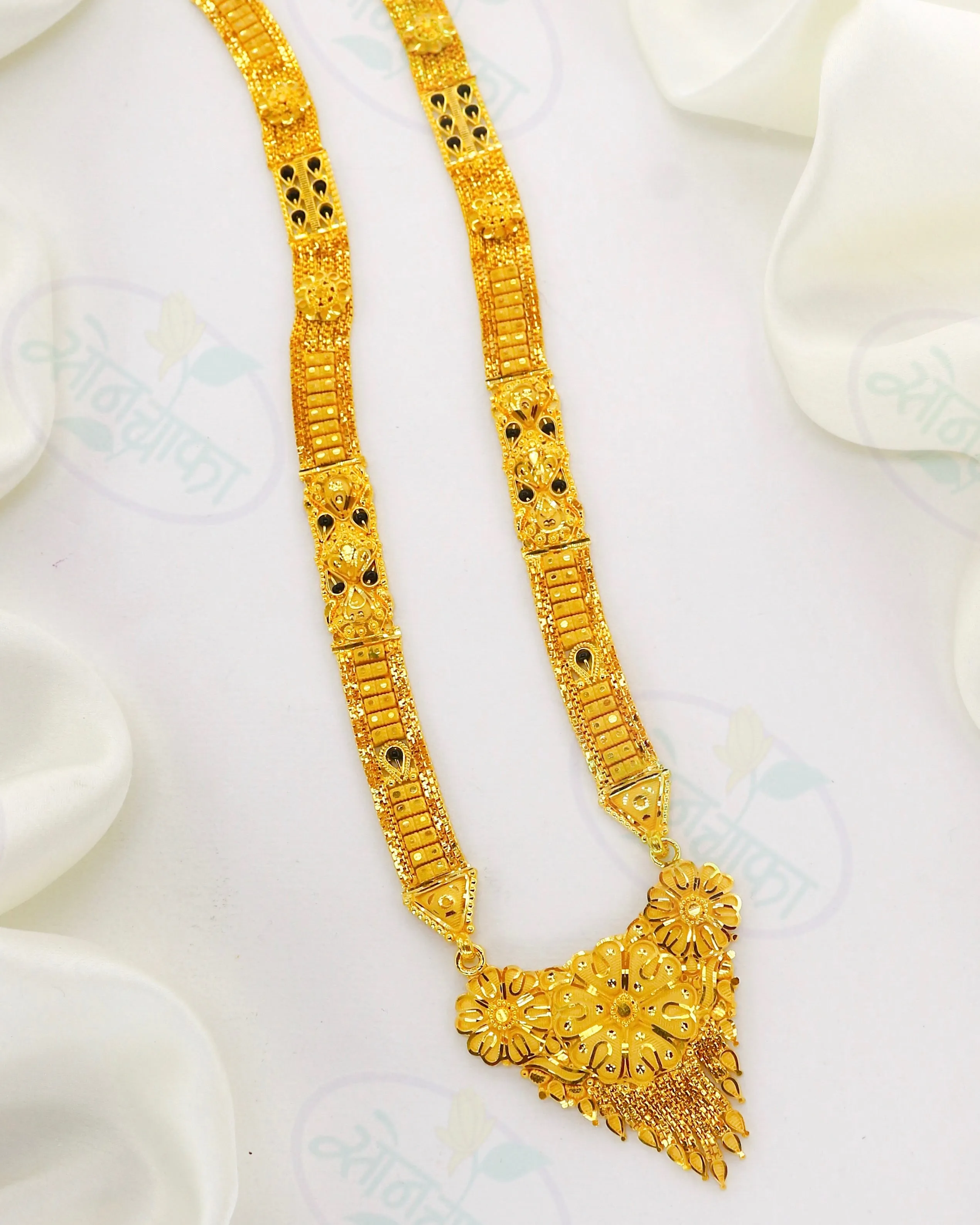 BEAUTIFUL GOLD PLATED MANGALSUTRA