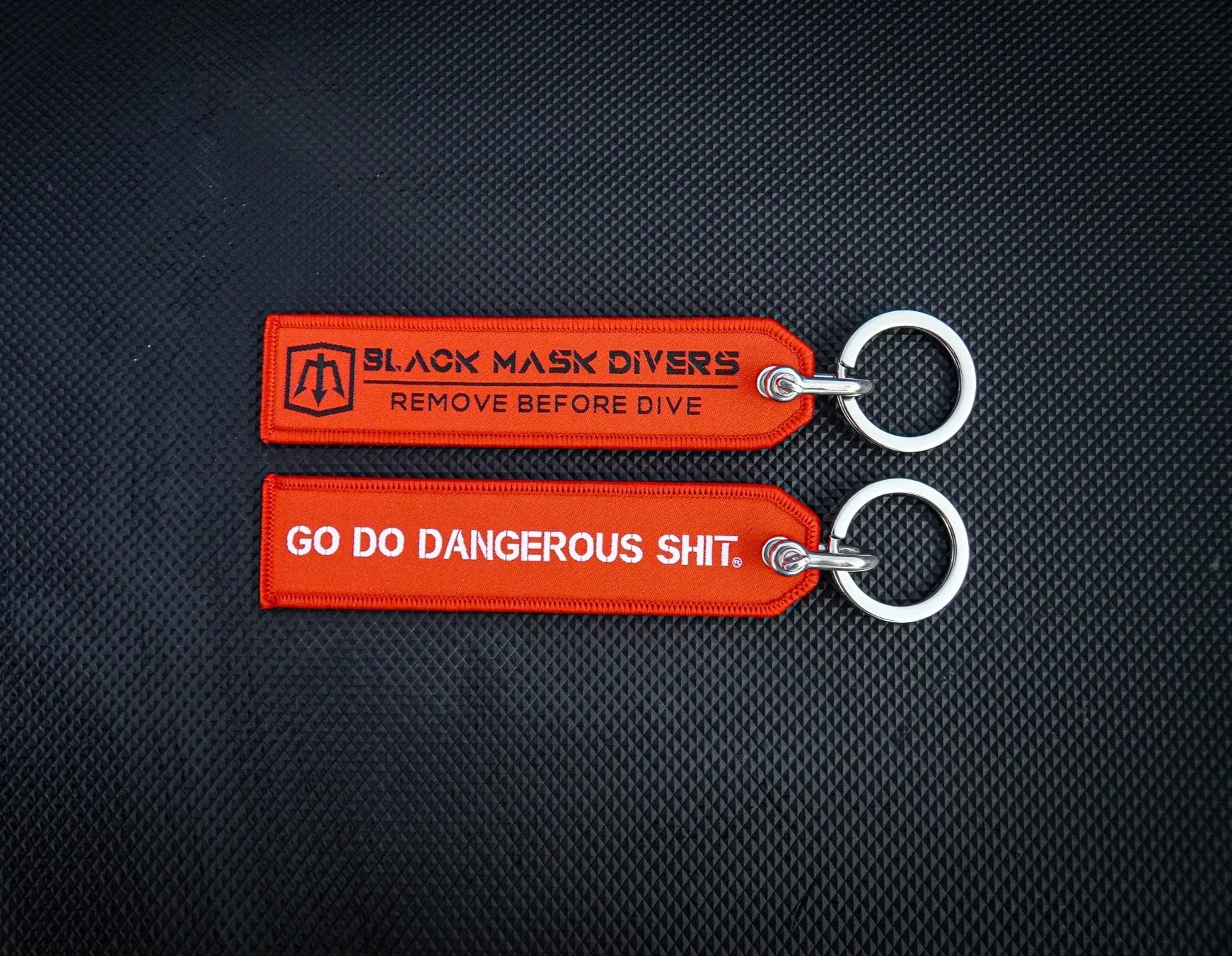 Black Mask Divers GDDS Key Chain