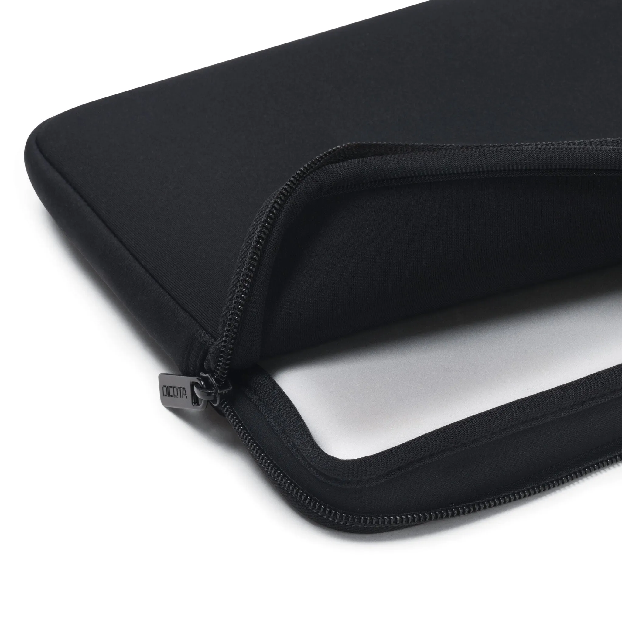 DICOTA Perfect Skin 12-12.5 31.8 cm (12.5") Sleeve case Black