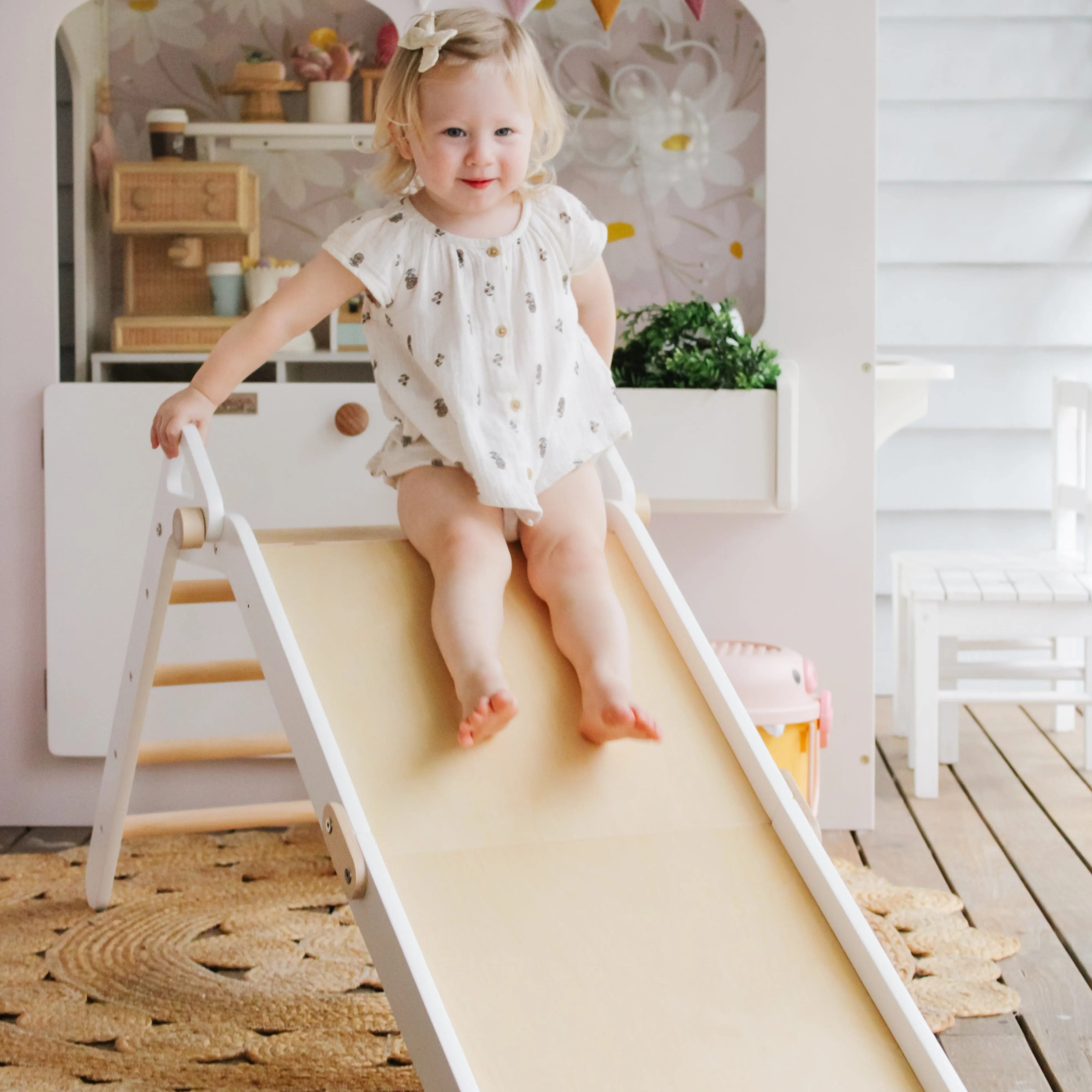 Foldable Indoor Slide