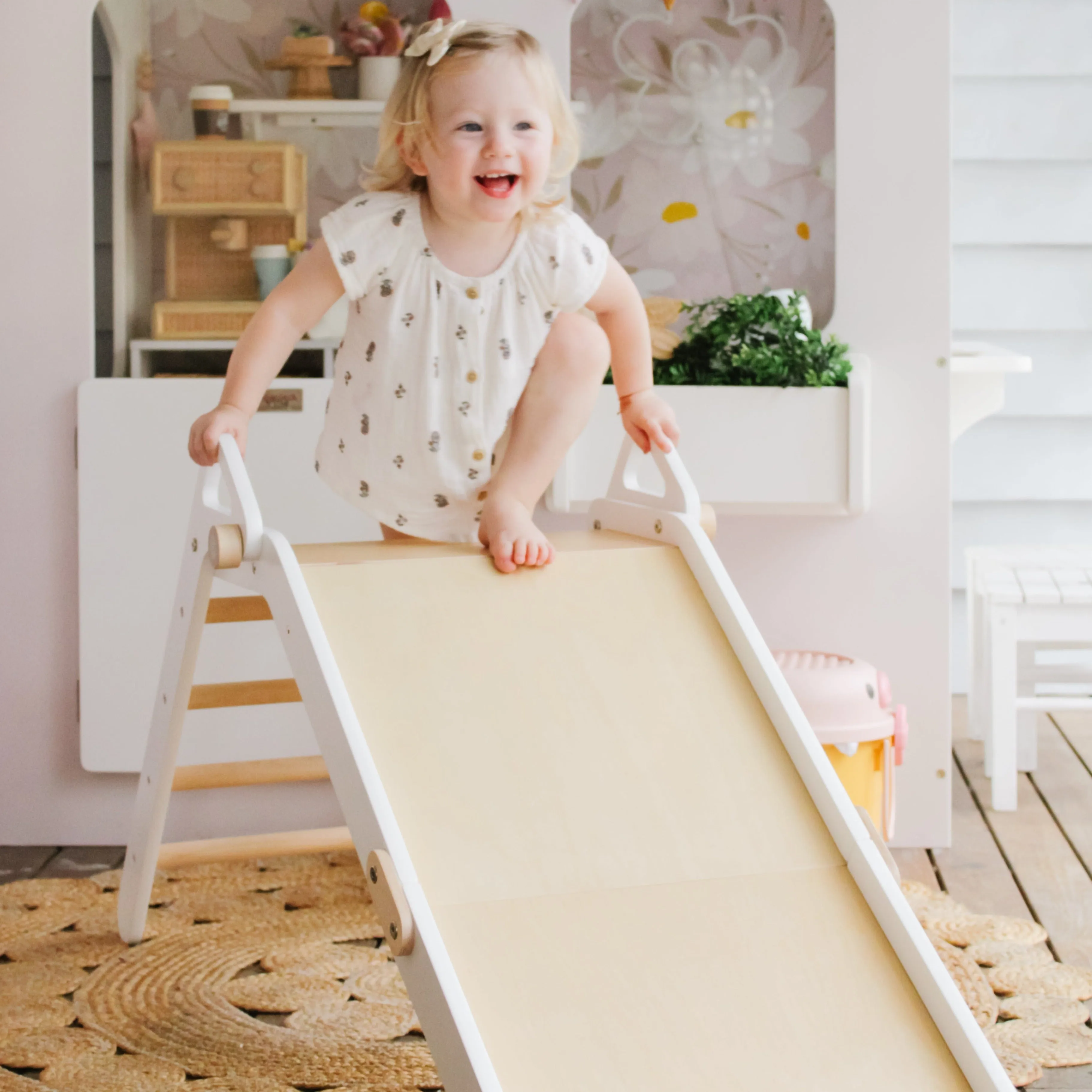 Foldable Indoor Slide