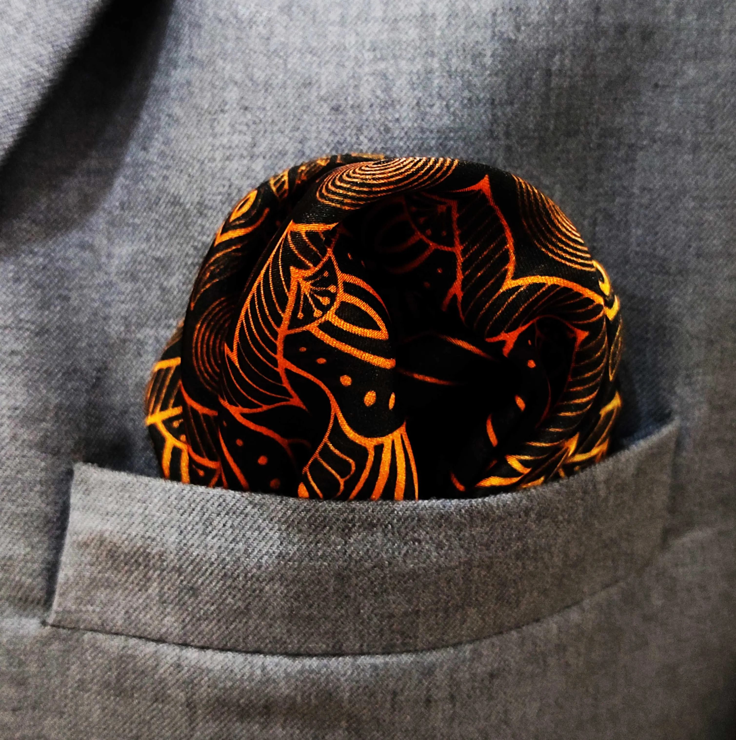 GOLD ORNAMENTAL - SILK POCKET SQUARES