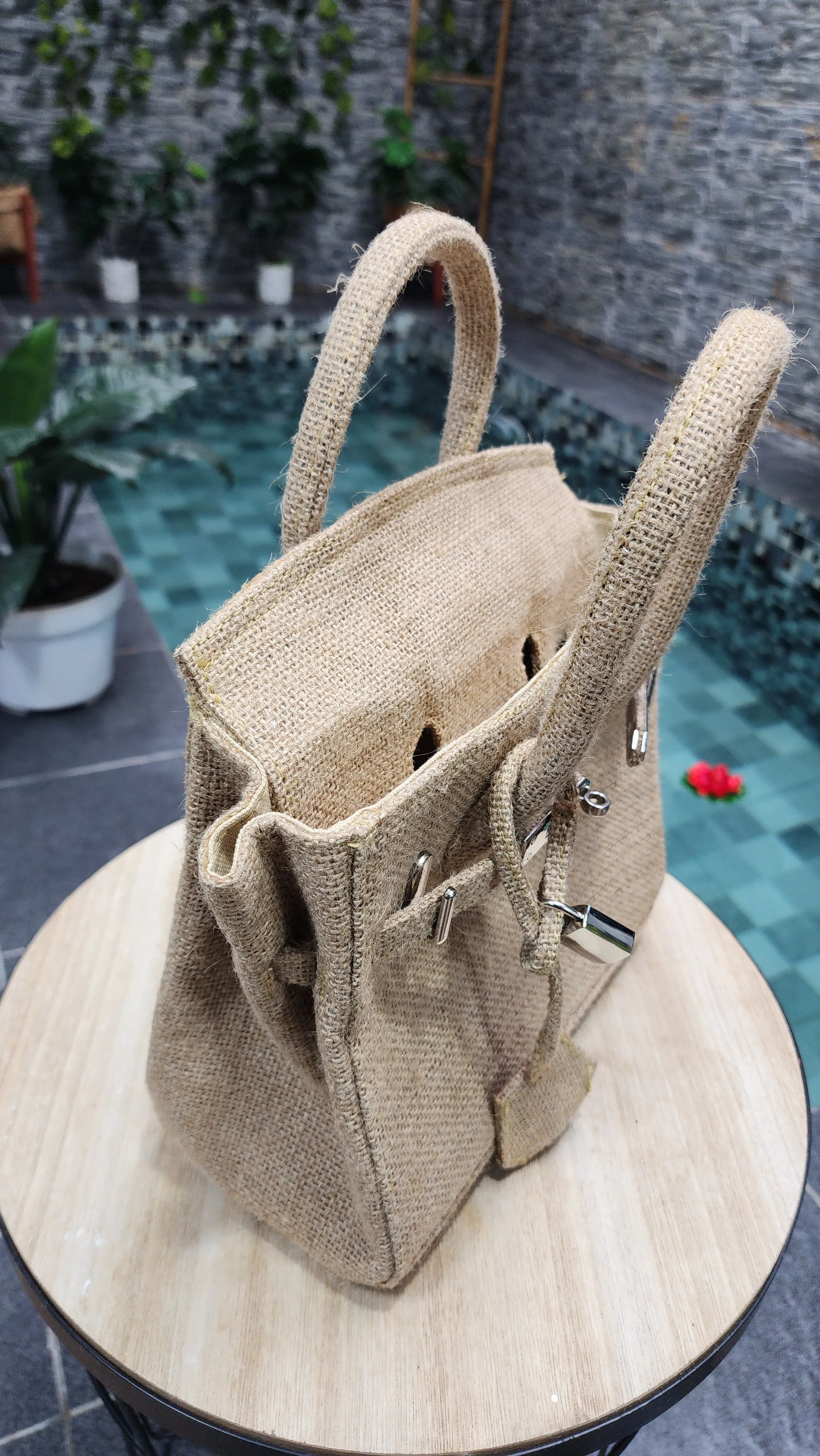 Handmade burlap / jute bag, Small size (25cm)