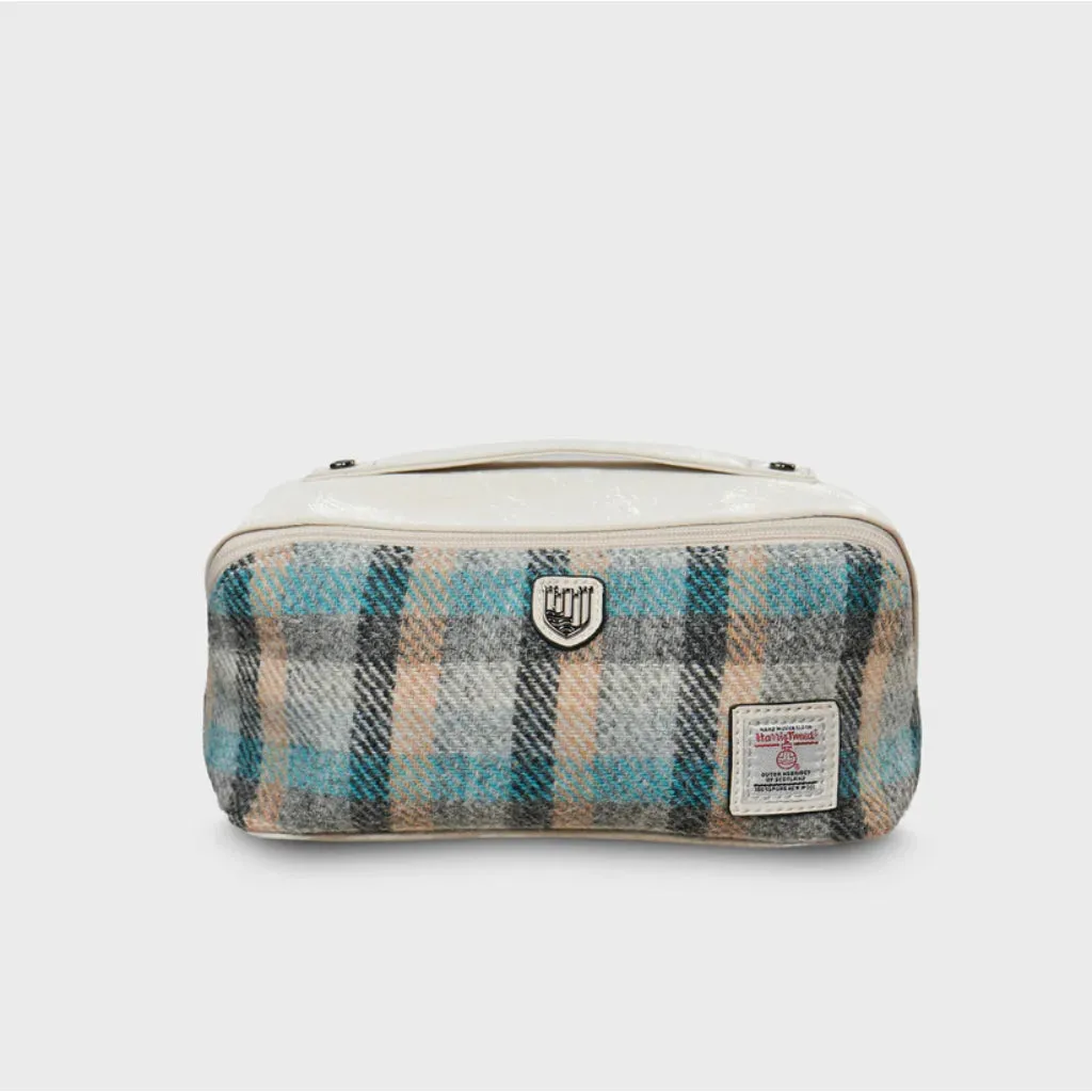 Islander Toiletry Bag