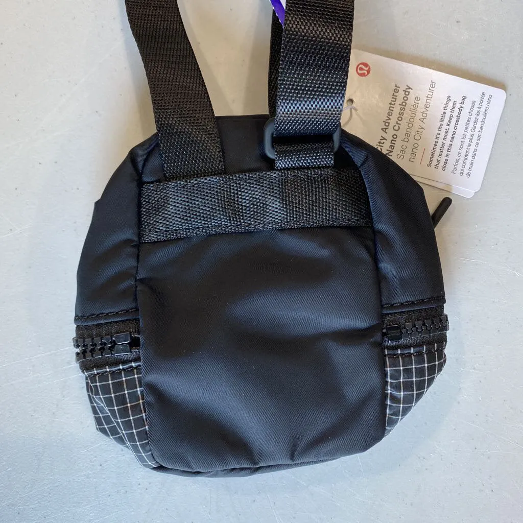 Lululemon crossbody micro bag