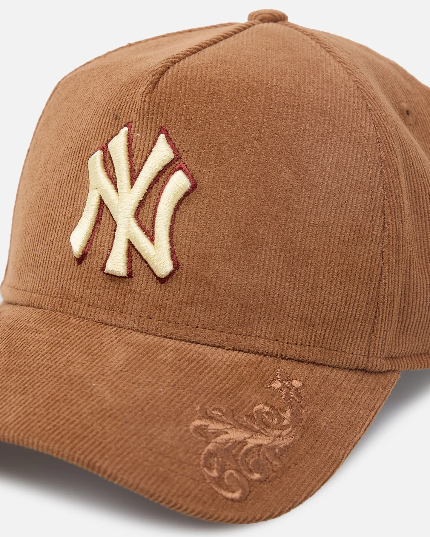 New Era New York Yankees 'Ornamental Corduroy' 9FORTY A-Frame Snapback Tan