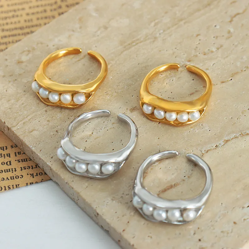 Pearl Pod-Shaped Ring with Elegant French Influence