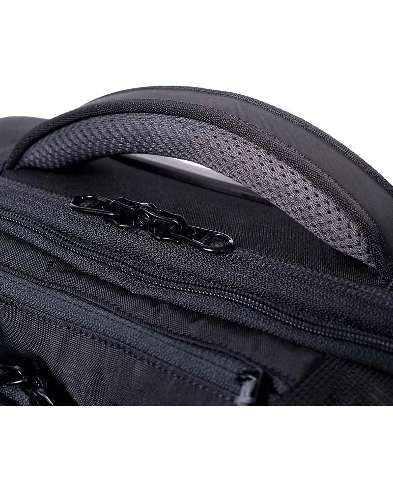 STAHLSAC Steel Line 22" Carry-On Bag