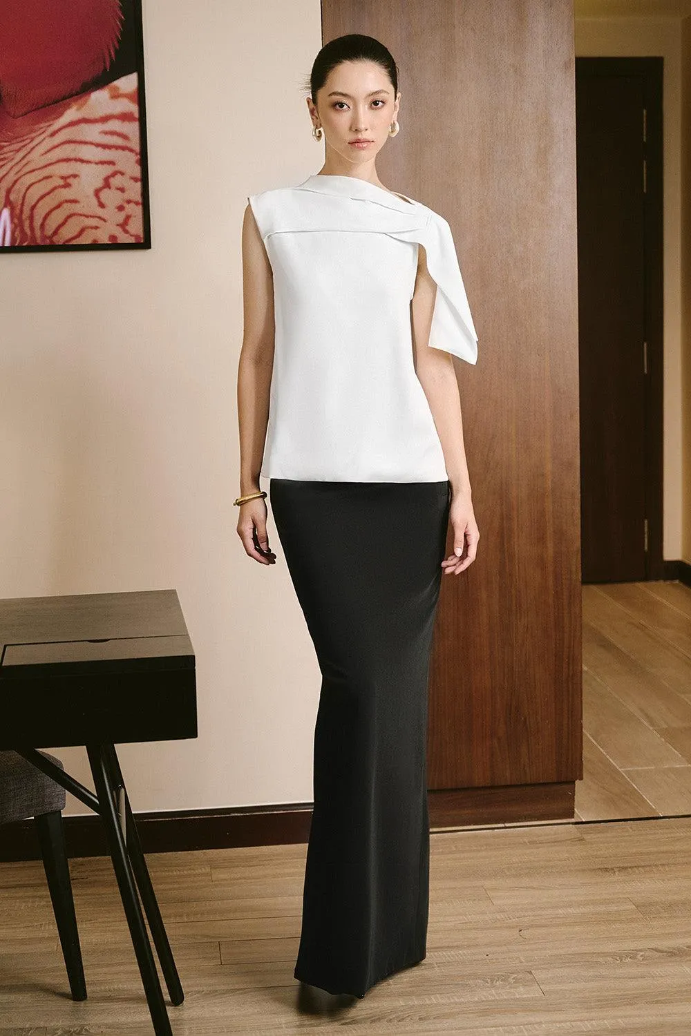 Valencia Straight Asymmetric Neck Twill Top