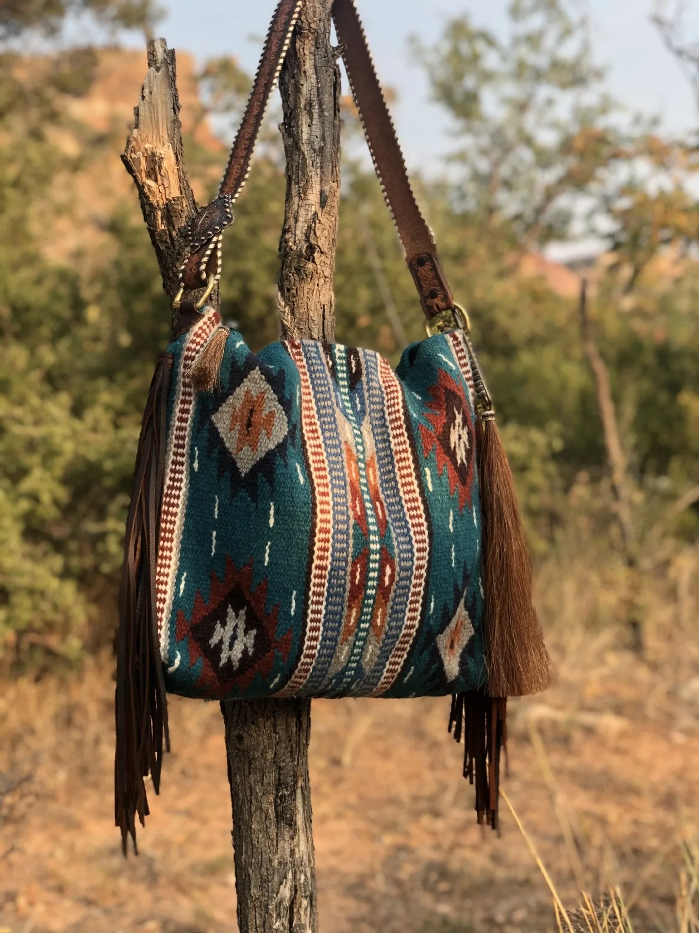 Vintage Hand-woven Streamer Cotton And Linen Shoulder Bag