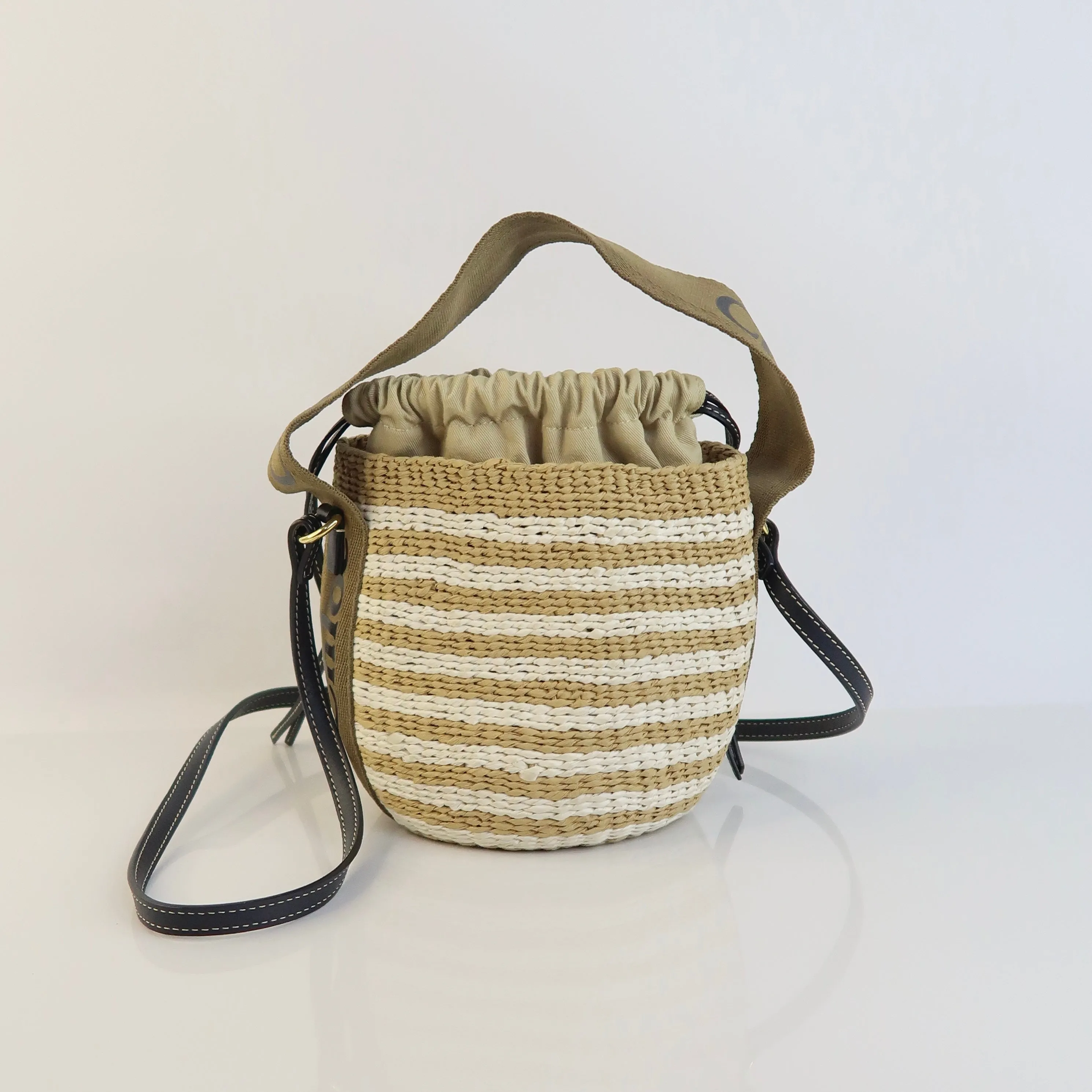 Woody Bucket Bag