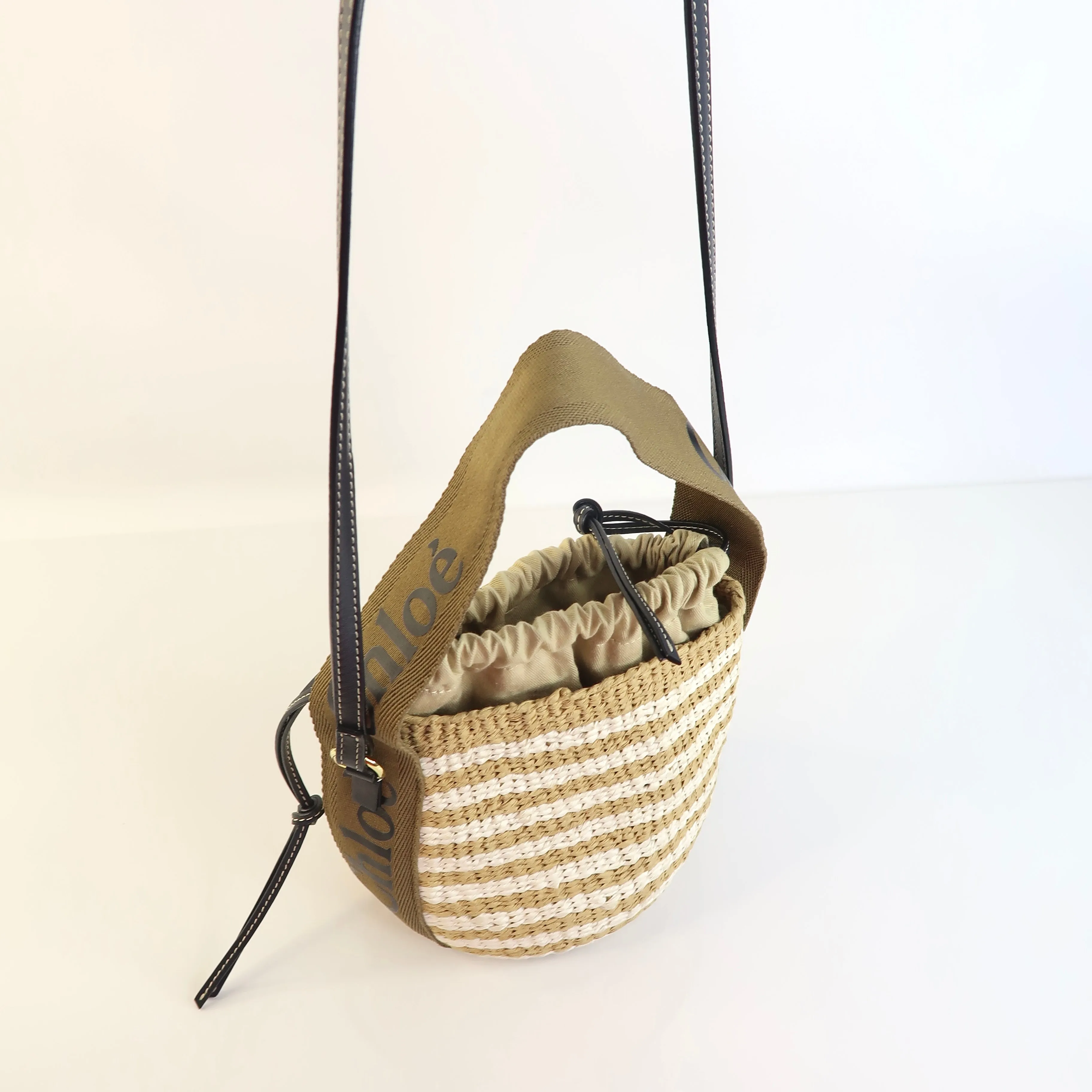 Woody Bucket Bag